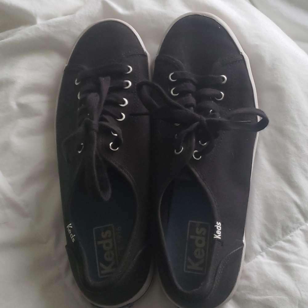 Black keds